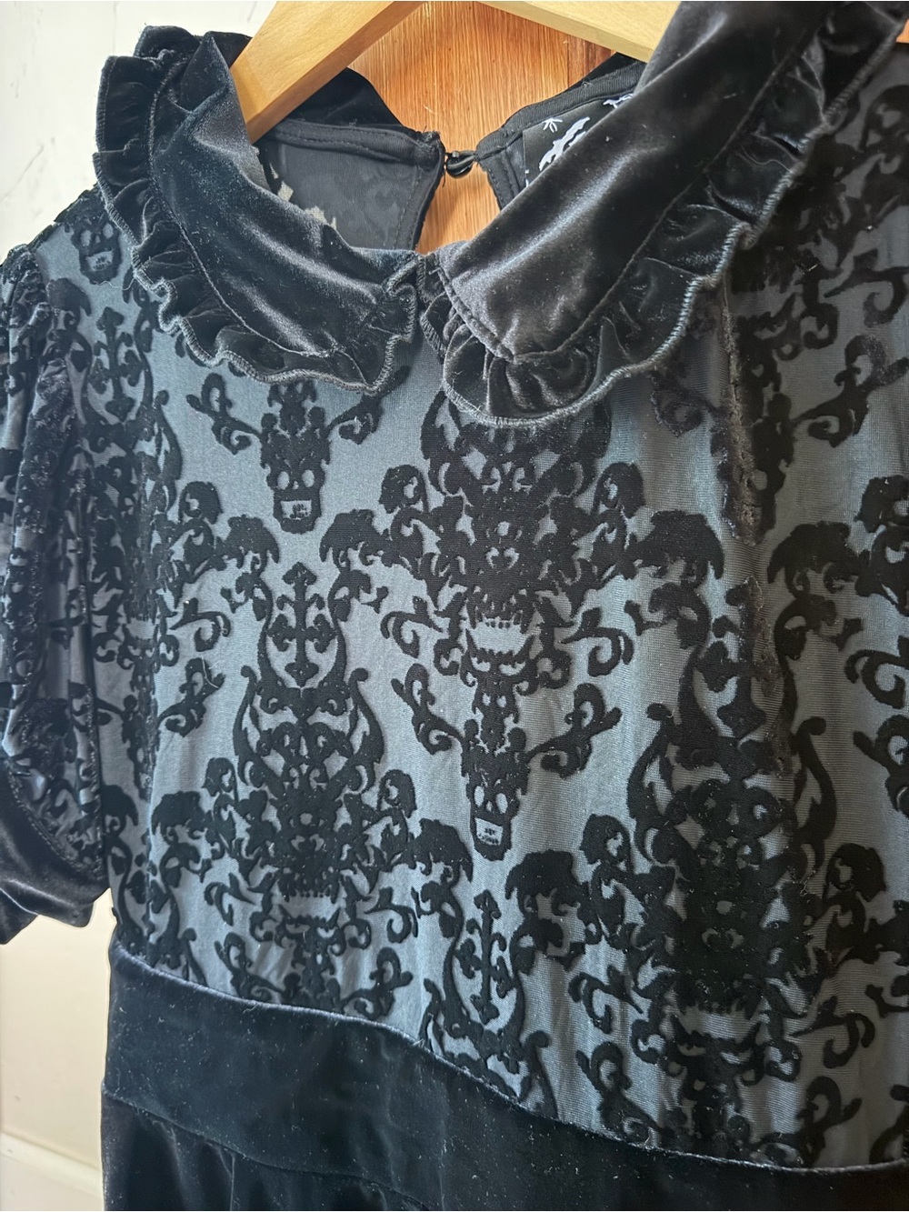 KILLSTAR Black Velvet Damask Skull Pattern Dress - Medium - Gothic Mini - Picture 5 of 9